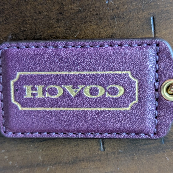 Coach 70th Anniversary Hangtag Set - Picture 3 of 4